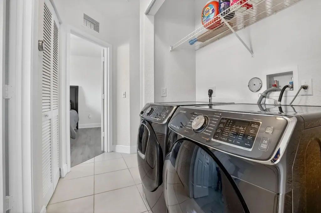 7400 Palomino Drive Hollywood FL 33024