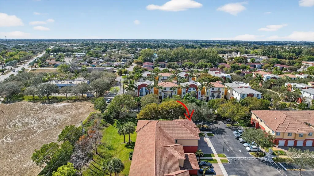 7400 Palomino Drive Hollywood FL 33024