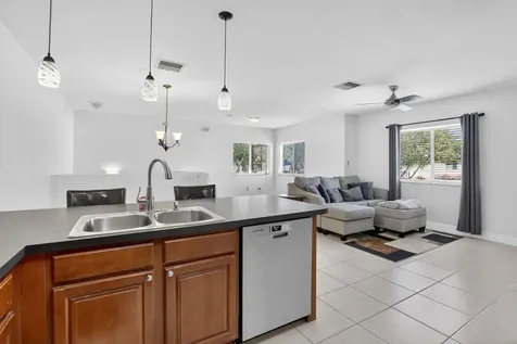 7400 Palomino Drive Hollywood FL 33024