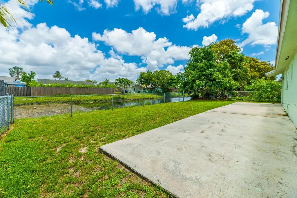 11145 NW 26th Street Sunrise FL 33322