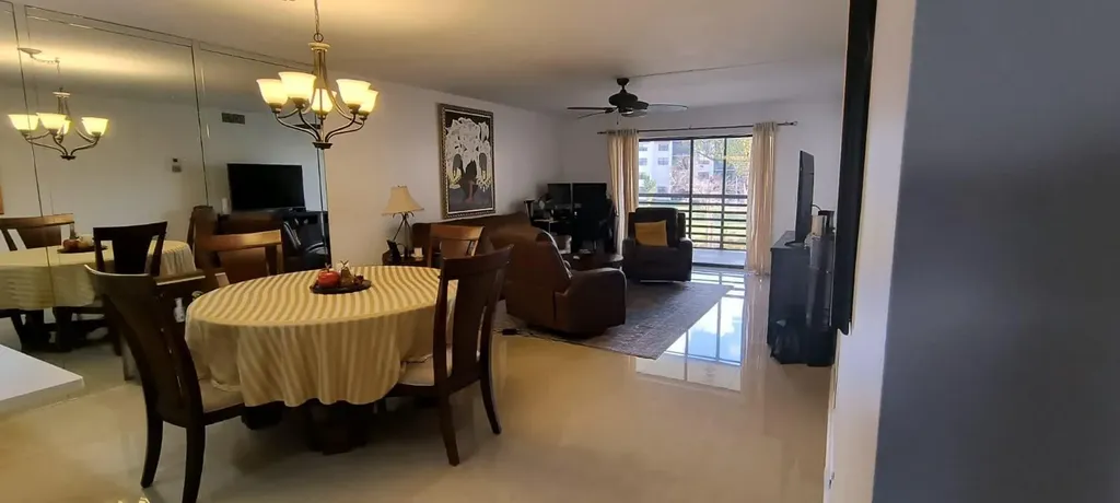 2638 NW 104th Avenue Sunrise FL 33322