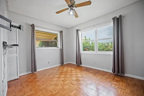 5807 NW 85th Avenue Tamarac FL 33321
