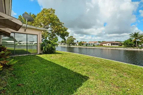 5807 NW 85th Avenue Tamarac FL 33321