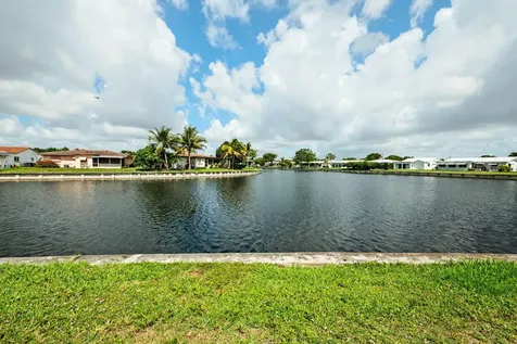 5807 NW 85th Avenue Tamarac FL 33321