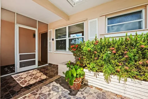 5807 NW 85th Avenue Tamarac FL 33321