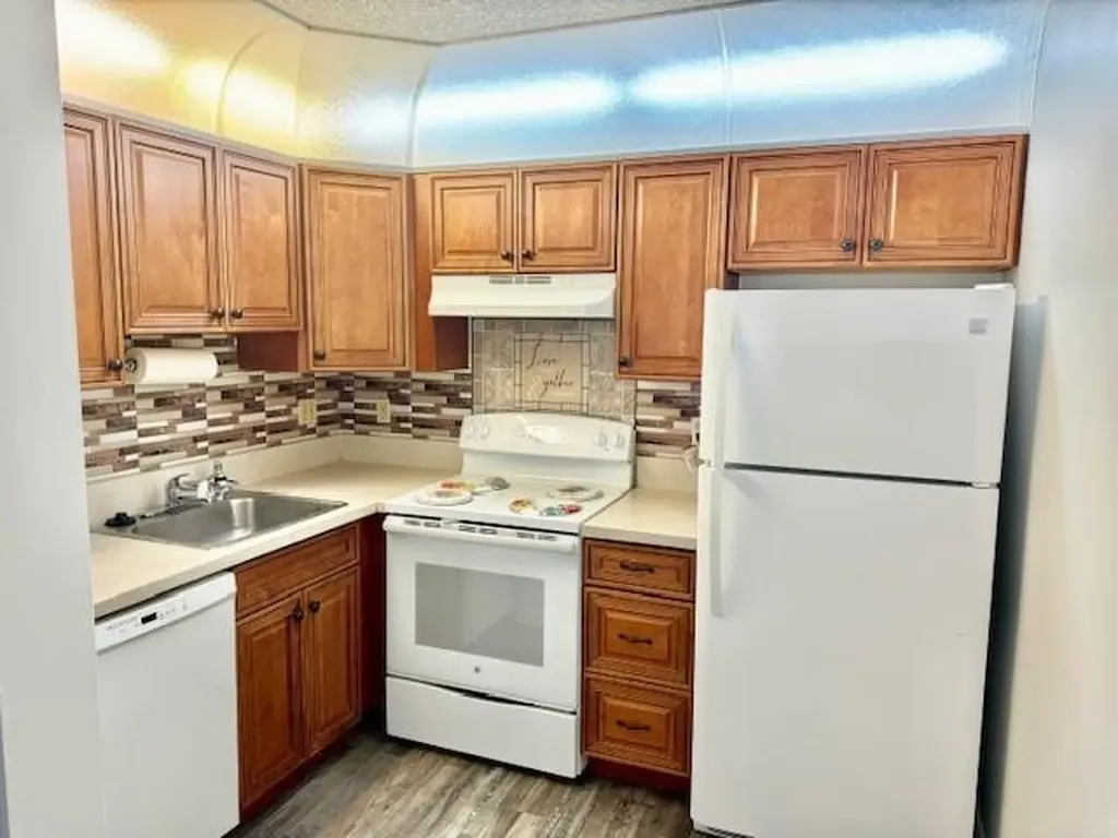 11112 Royal Palm Boulevard Coral Springs FL 33065