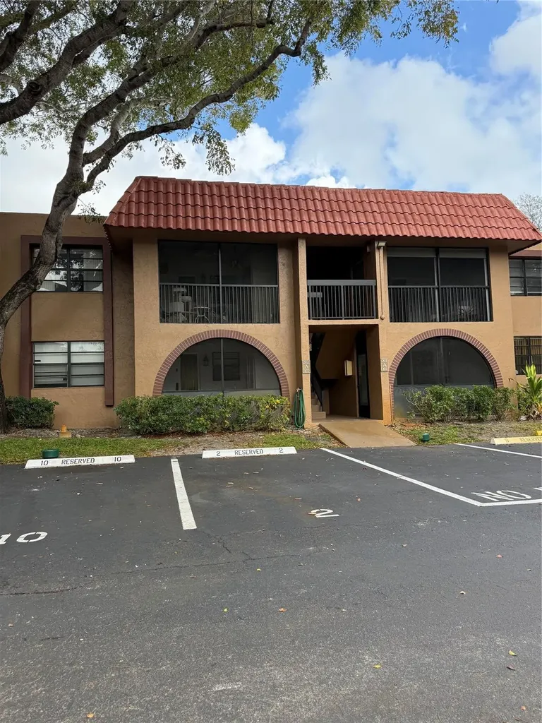 8601 NW 34th Place Sunrise FL 33351