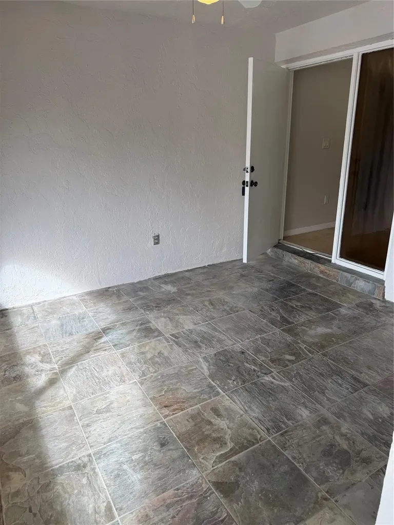8601 NW 34th Place Sunrise FL 33351