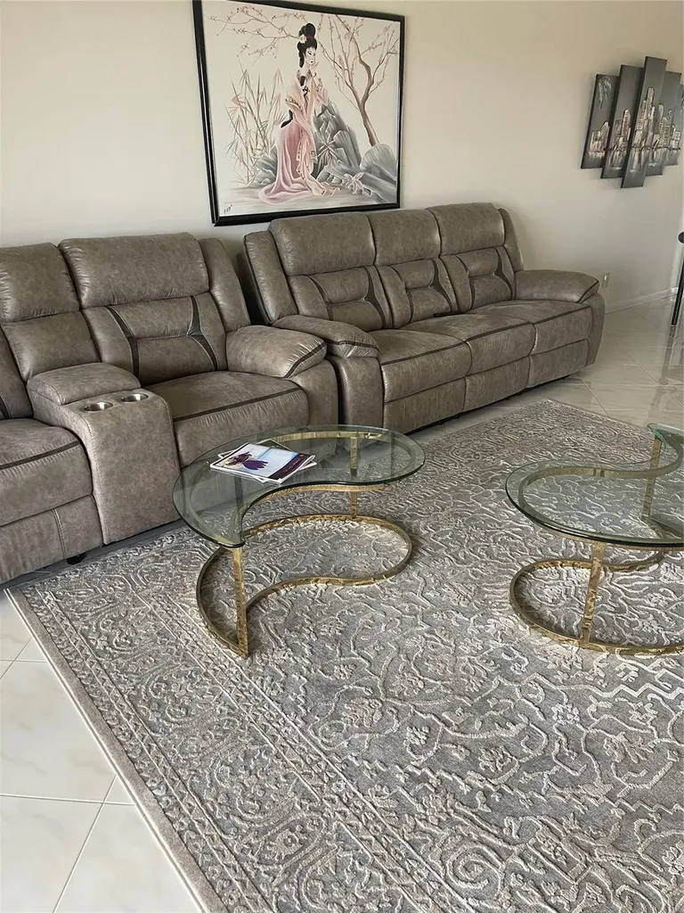 7290 Kinghurst Drive Delray Beach FL 33446