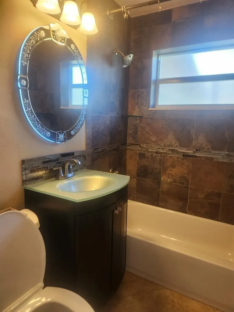 1261 NE 2 Street Pompano Beach FL 33060