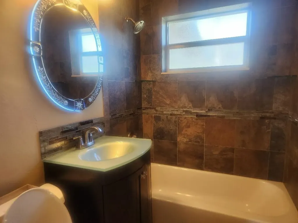 1261 NE 2 Street Pompano Beach FL 33060
