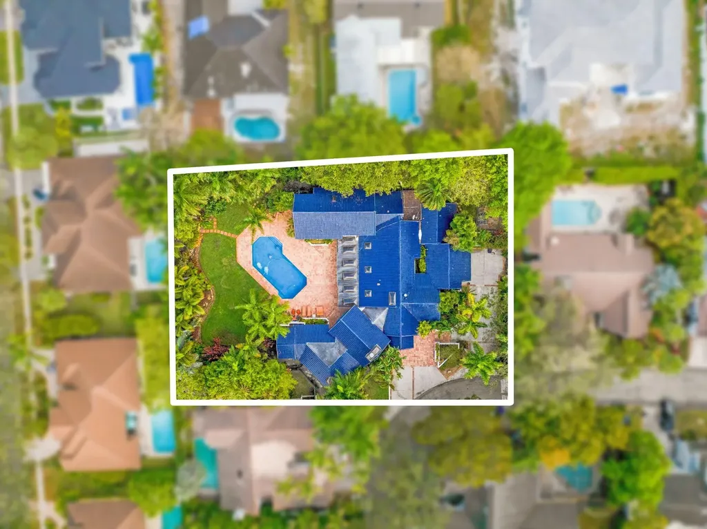 5720 SW 33rd Terrace Hollywood FL 33312