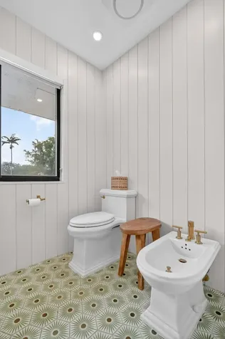 5720 SW 33rd Terrace Hollywood FL 33312