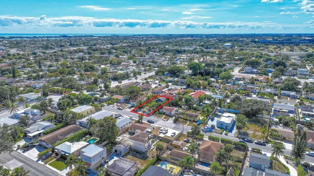 920 Selkirk Street West Palm Beach FL 33405