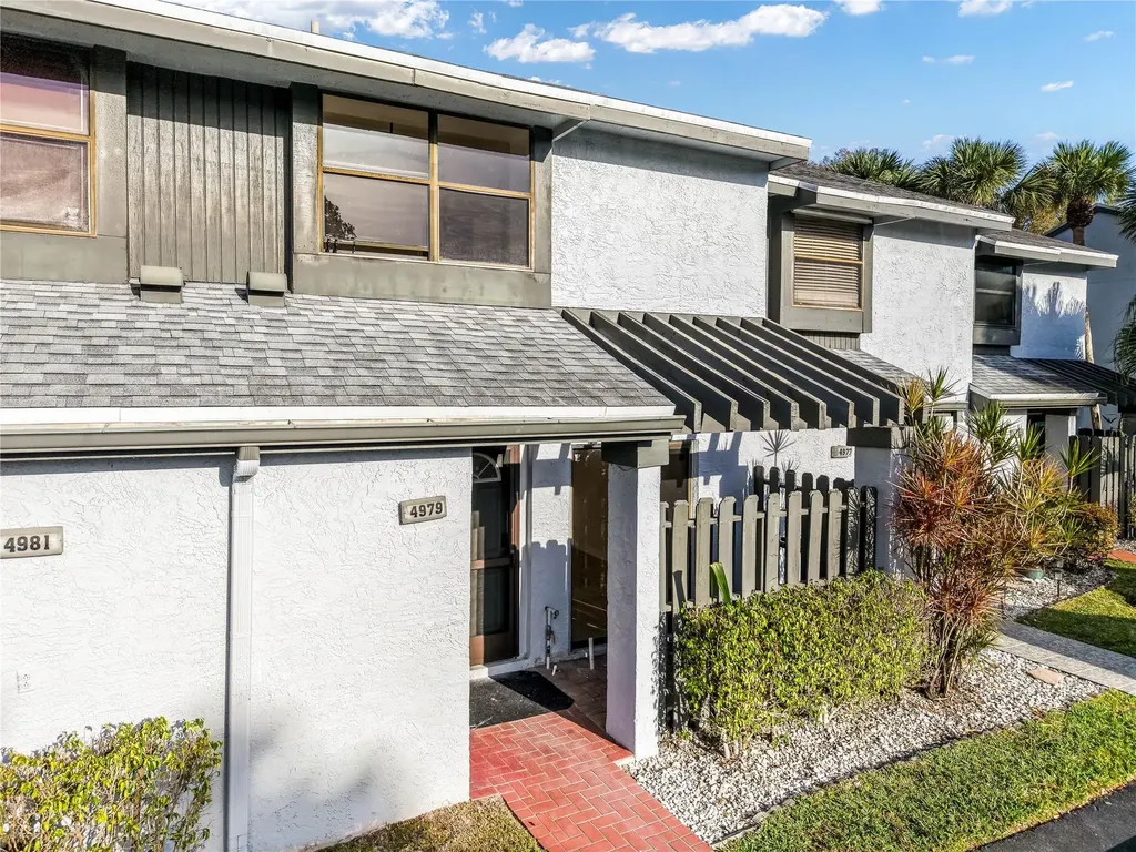 4979 NW 82nd Avenue Fort Lauderdale FL 33351