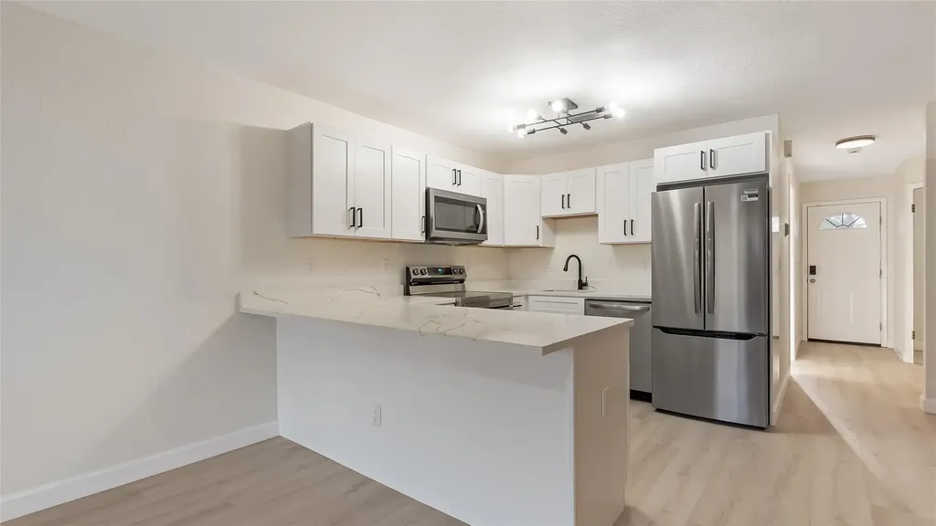 4979 NW 82nd Avenue Fort Lauderdale FL 33351