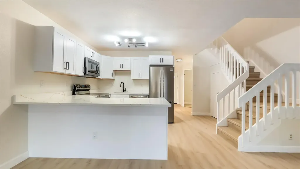 4979 NW 82nd Avenue Fort Lauderdale FL 33351