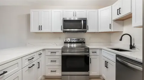 4979 NW 82nd Avenue Fort Lauderdale FL 33351