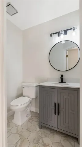 4979 NW 82nd Avenue Fort Lauderdale FL 33351