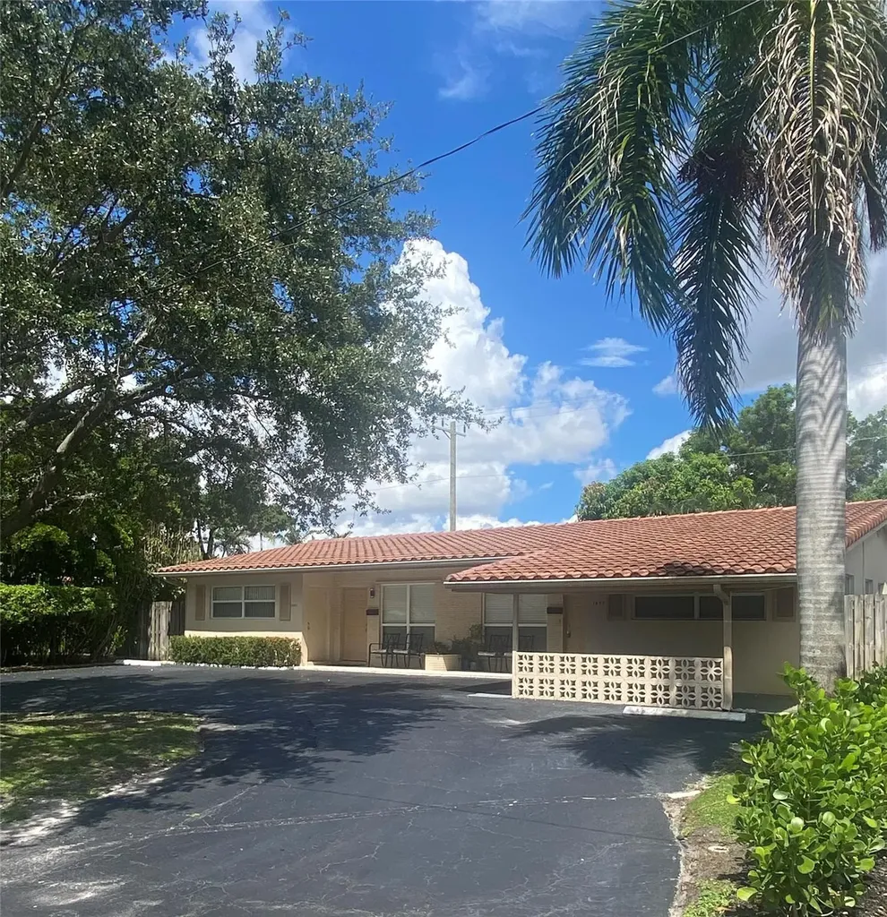 1641 NE 55th Street Fort Lauderdale FL 33334