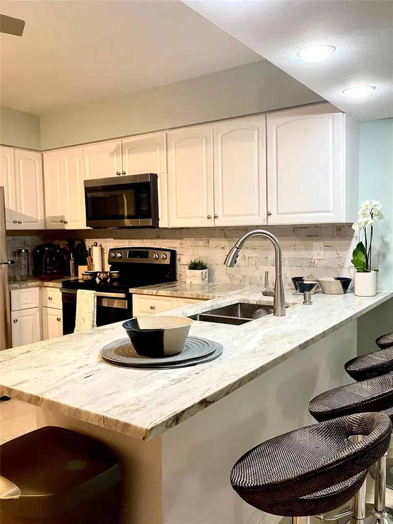 1641 NE 55th Street Fort Lauderdale FL 33334