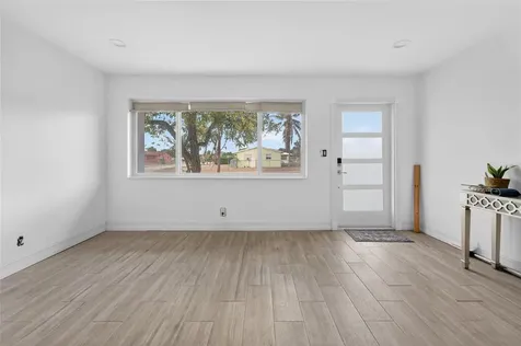 241 W 20th Street Riviera Beach FL 33404