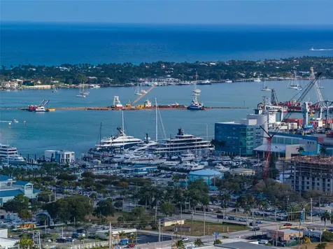 241 W 20th Street Riviera Beach FL 33404