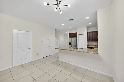 4234 N Dixie Highway Oakland Park FL 33334