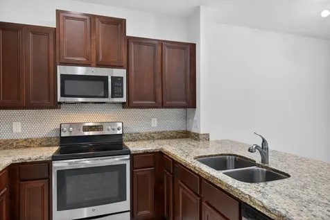 4234 N Dixie Highway Oakland Park FL 33334