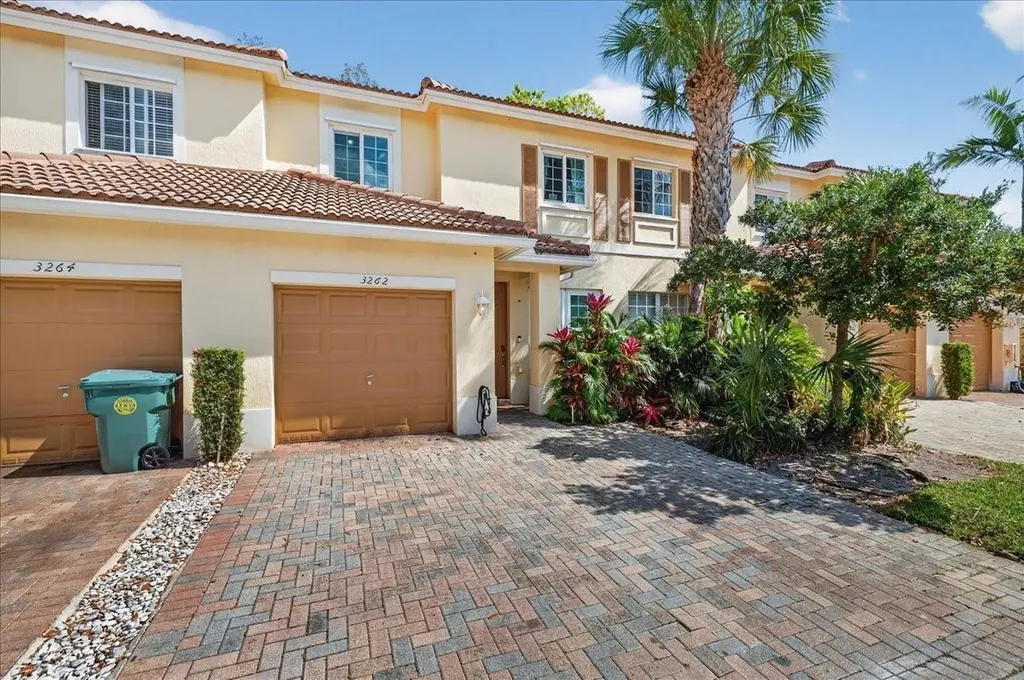 3262 NW 31st Terrace Oakland Park FL 33309