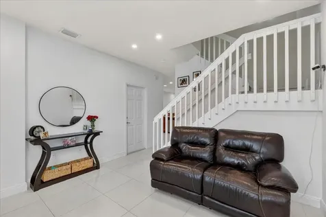3262 NW 31st Terrace Oakland Park FL 33309