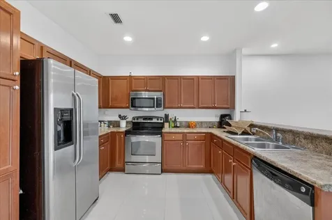 3262 NW 31st Terrace Oakland Park FL 33309