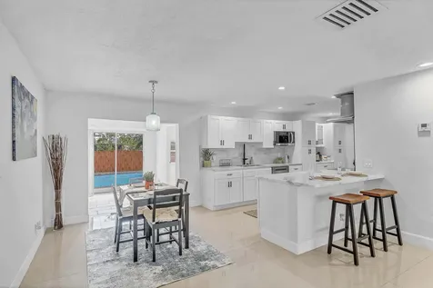 6520 Kimberly Boulevard North Lauderdale FL 33068