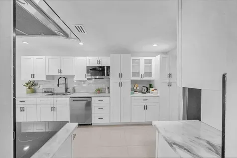 6520 Kimberly Boulevard North Lauderdale FL 33068