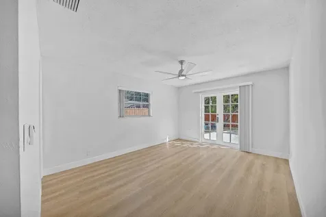 6520 Kimberly Boulevard North Lauderdale FL 33068