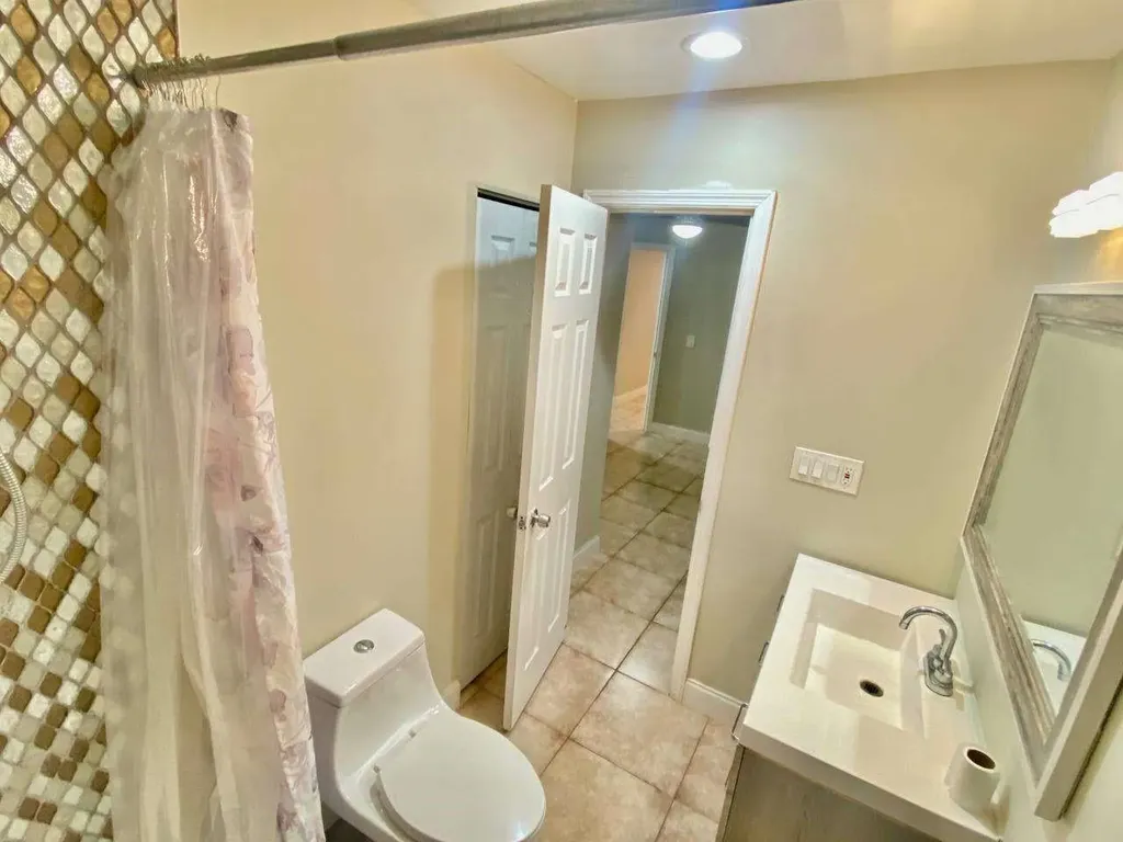 141 NW 10th Street Pompano Beach FL 33060