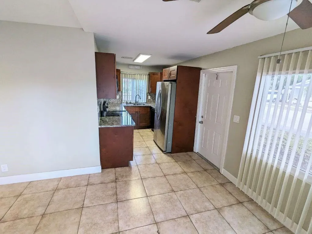 141 NW 10th Street Pompano Beach FL 33060