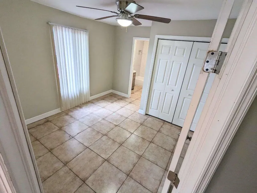 141 NW 10th Street Pompano Beach FL 33060