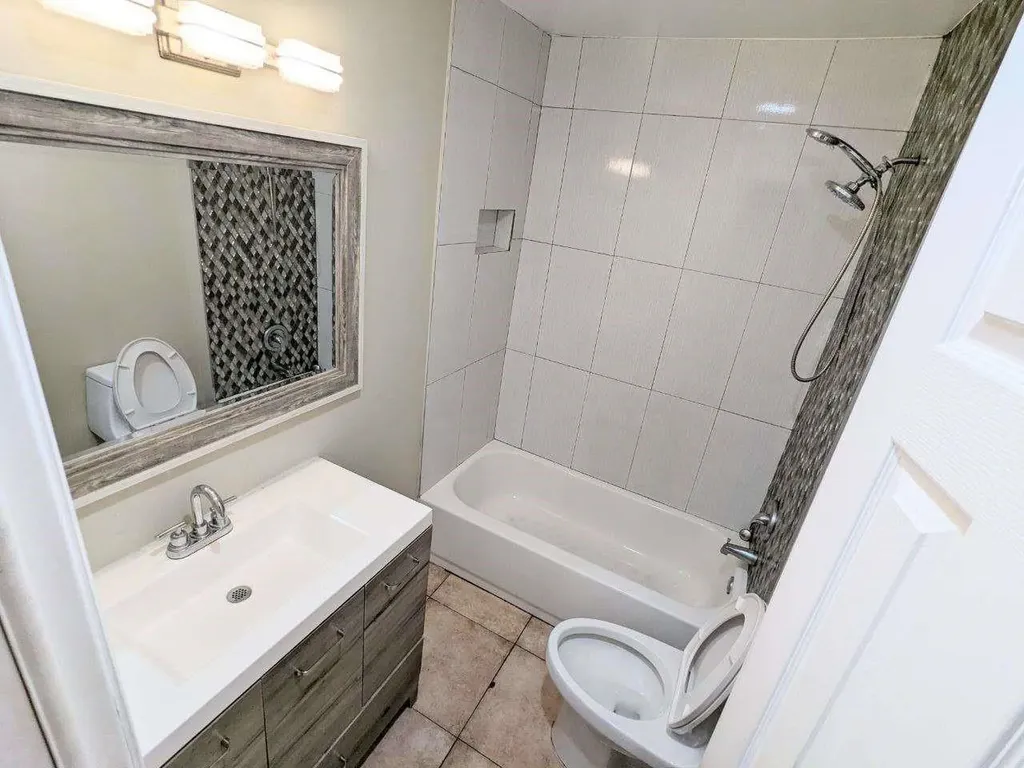 141 NW 10th Street Pompano Beach FL 33060