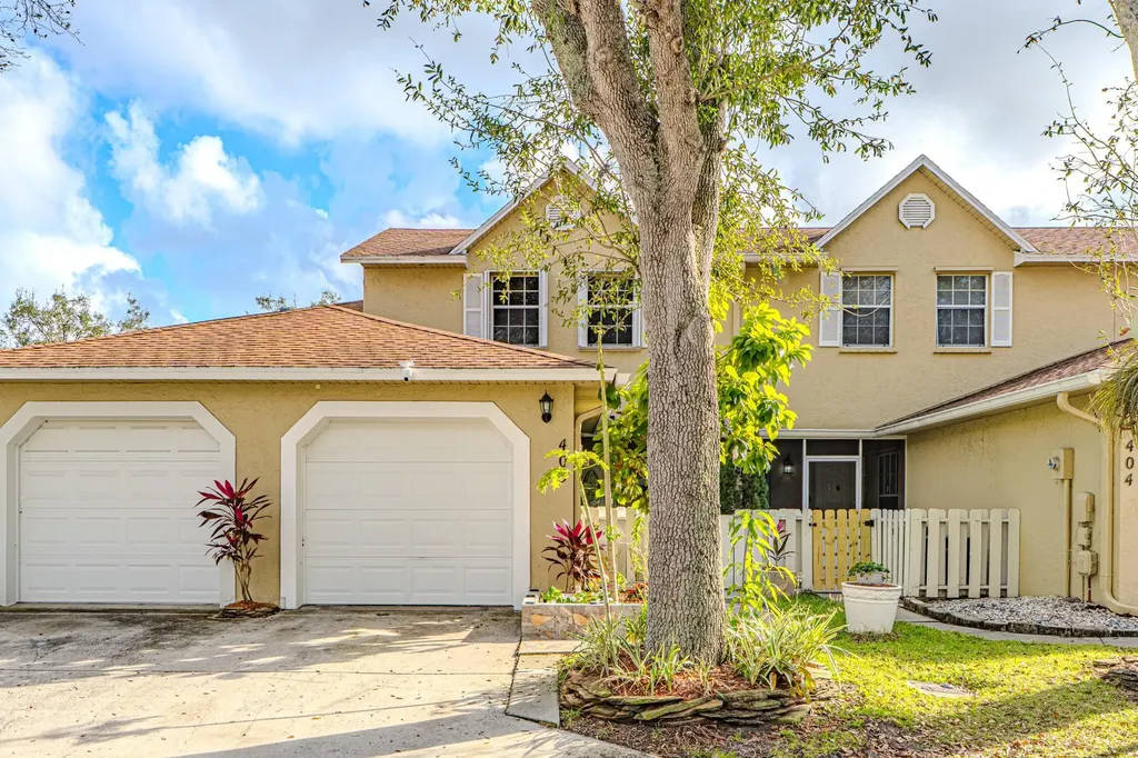 405 Maplewood Drive Greenacres FL 33415