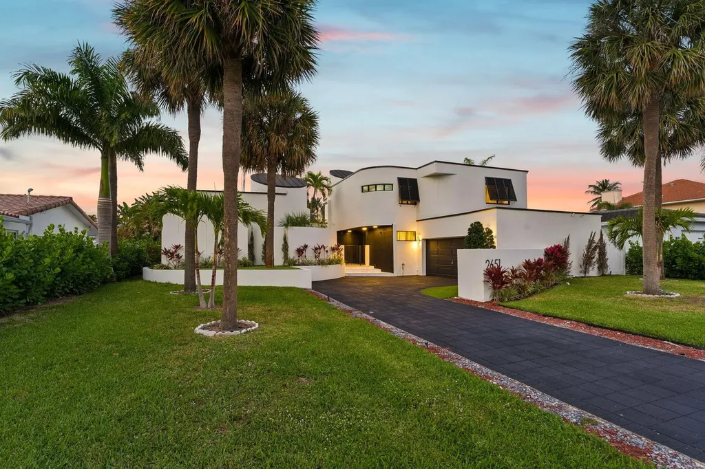 2651 NE 22nd Court Pompano Beach FL 33062