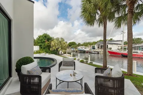 2651 NE 22nd Court Pompano Beach FL 33062