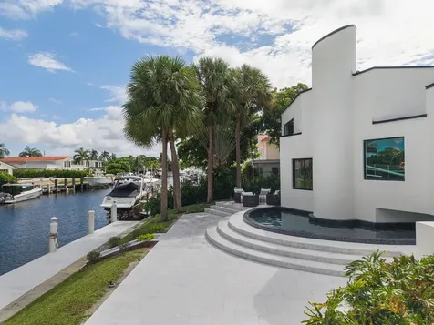 2651 NE 22nd Court Pompano Beach FL 33062