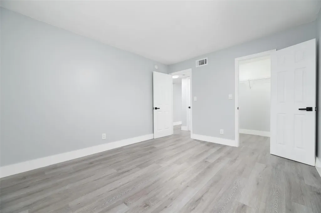 1401 NE 17th Court Fort Lauderdale FL 33305