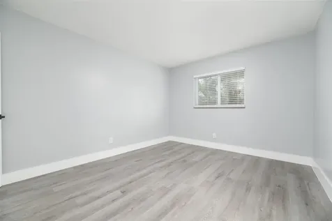 1401 NE 17th Court Fort Lauderdale FL 33305