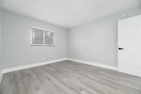 1401 NE 17th Court Fort Lauderdale FL 33305