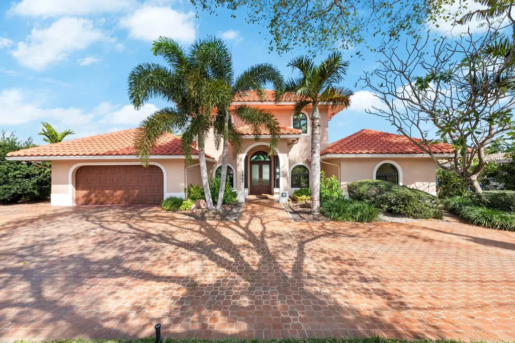 2865 NE 19th Street Pompano Beach FL 33062