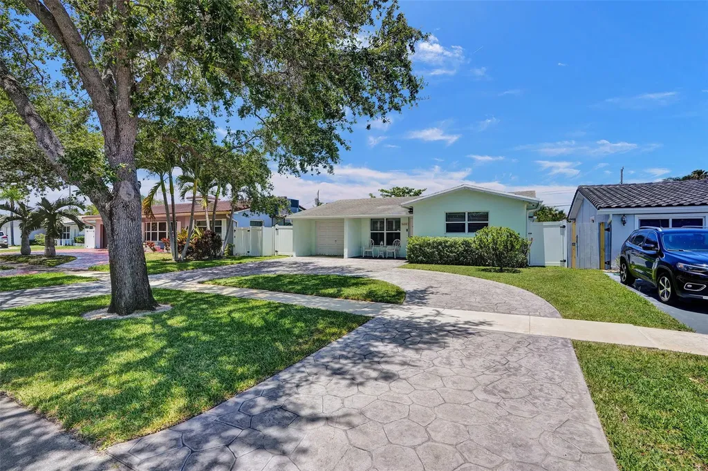 5409 Madison Street Hollywood FL 33021