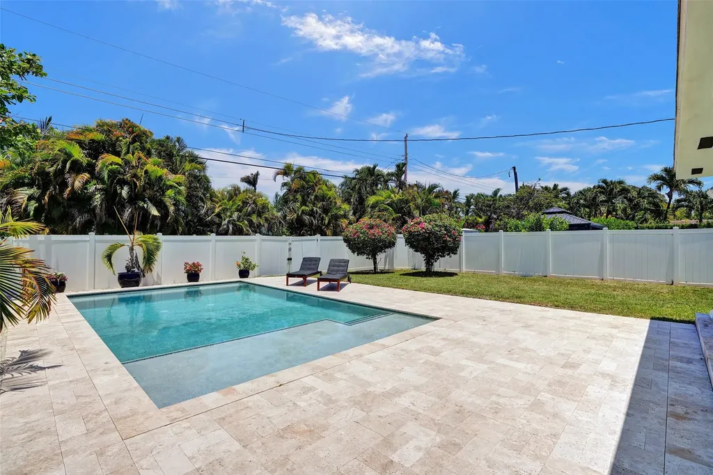 5409 Madison Street Hollywood FL 33021