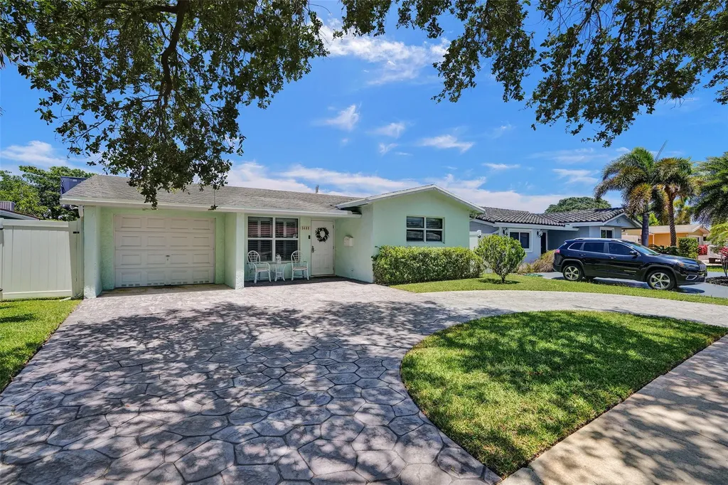 5409 Madison Street Hollywood FL 33021